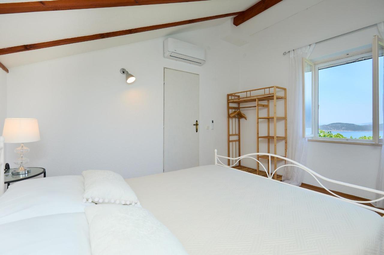 House Lilla Villa Brsecine Exterior photo